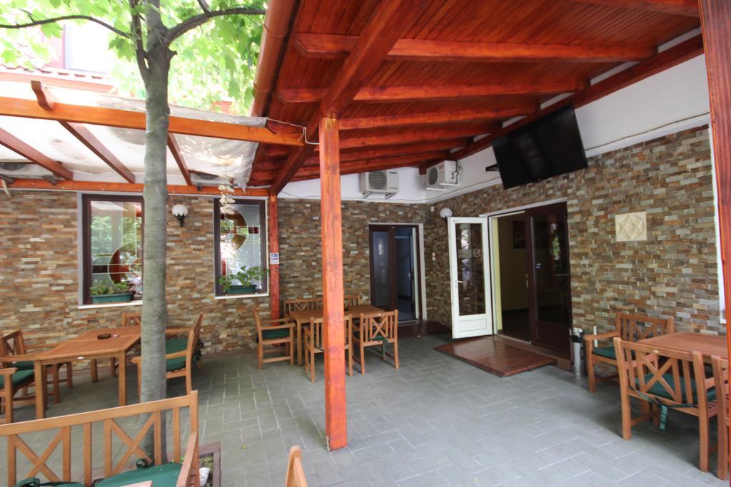 Hotel Melody Oradea Exterior foto